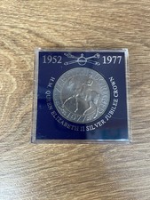 1977 Queen Elizabeth II Silver Jubilee Commemorative Crown Coin in Display Case