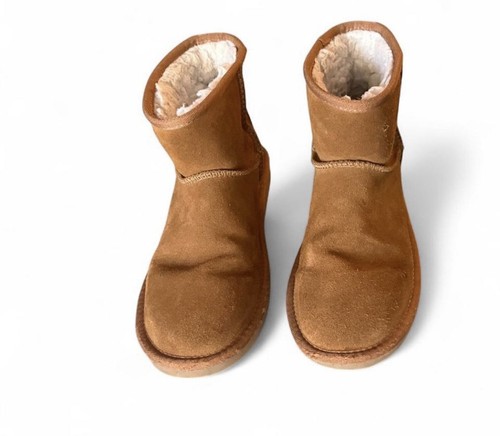 Size women s kookaburra - 8,
