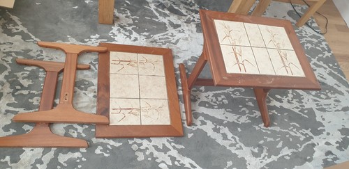 Small coffee table - small,