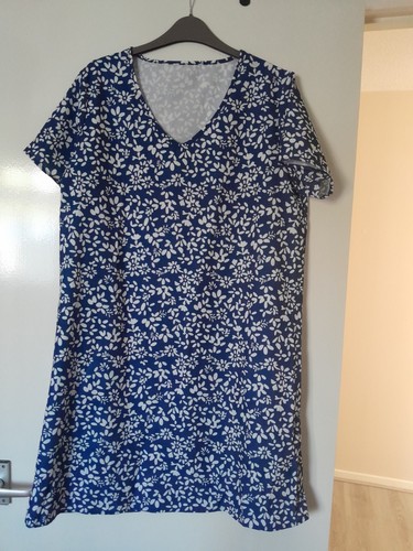 Lovely knee length size - size, xl