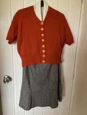 Mixed To Match A 1940s Outfit