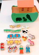 Play & Grow Wooden Noahs Ark