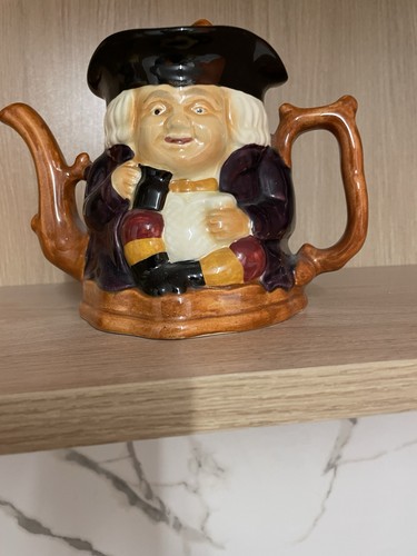 Vintage shorter son toby - &, jug