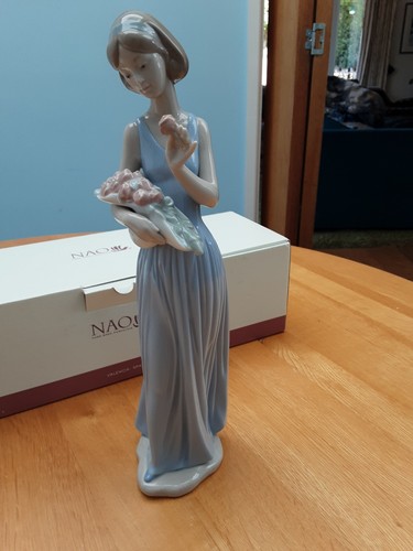 Nao lladro my little - nao,