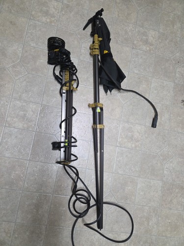 Lowel pro light with - lowel, pro-light