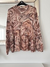 Tu Women’s Bell Sleeve Top