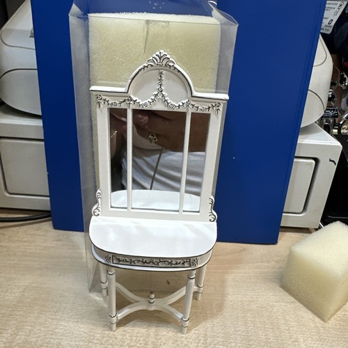 Dolls house emporium hall - house,