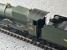 Hornby 00 gauge 4-6-0 6866 Morfa Grange R2502
