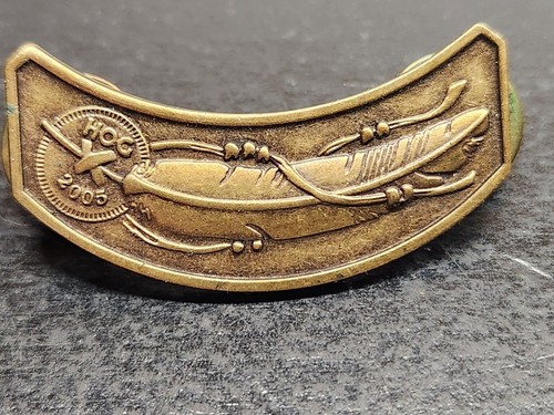 Vintage brass scout pin badge - brass,