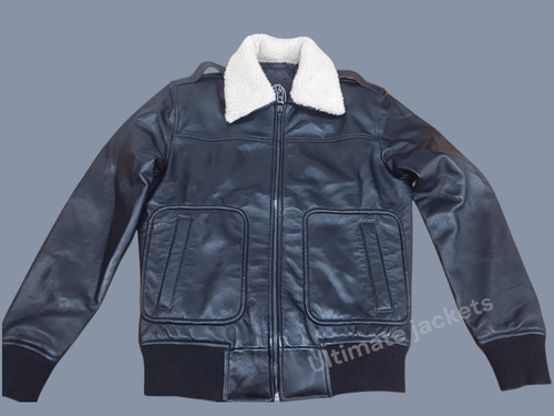 Bomber pilot flying - pilot,