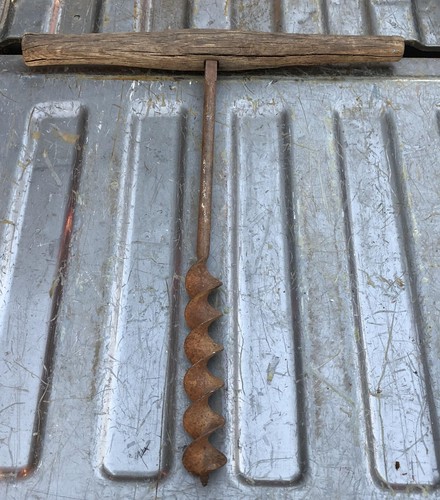 Barn beam hand drill - beam, t