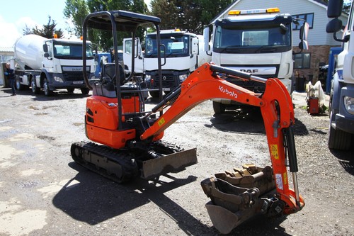 2022 kubota u17 digger - 3a,