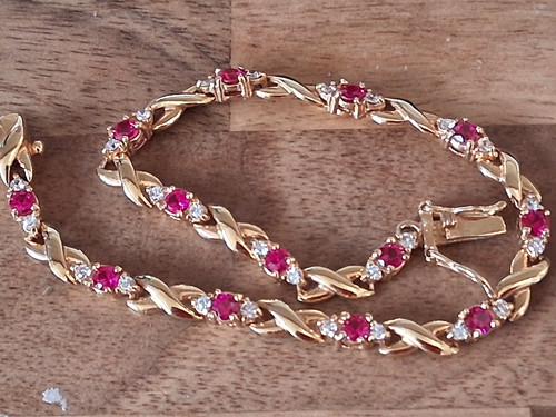 Marquise ruby diamond - ruby, tennis