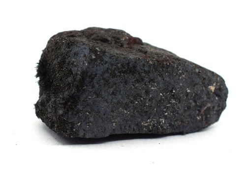 Raw lodestone mineral - raw,