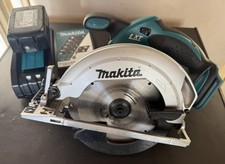 Makita LXT Cordless 18V DSS611 165mm Circular Saw with 4.0Ah Battery and Charger