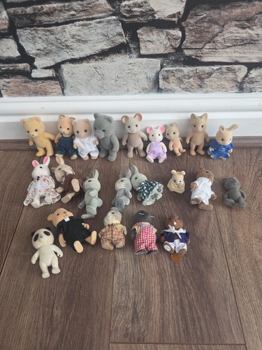 Sylvanian families figures - sylvanian,