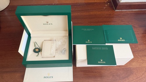 Rolex oyster perpetual genuine - oyster,