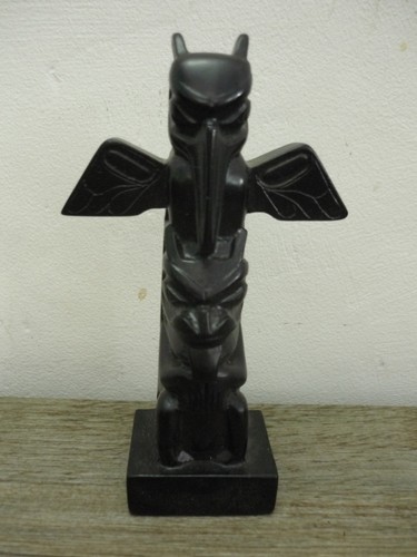 Tribal pole replica hand - tribal,