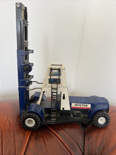 Corgi hyster challenger - corgi, “hyster”