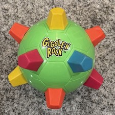 VINTAGE 90's Giggle N Rock