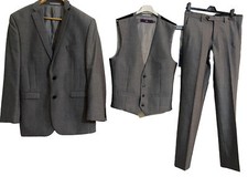 Next Mens Wool Rich Three Piece Straight Leg Suit W30 L31.5  Chest 40S Grey New