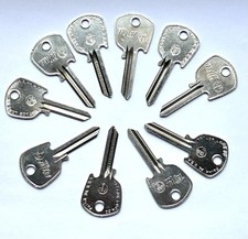 (10) Vintage Jaguar Taylor F81E - Keyblanks - Locksmith - Collection - Lots