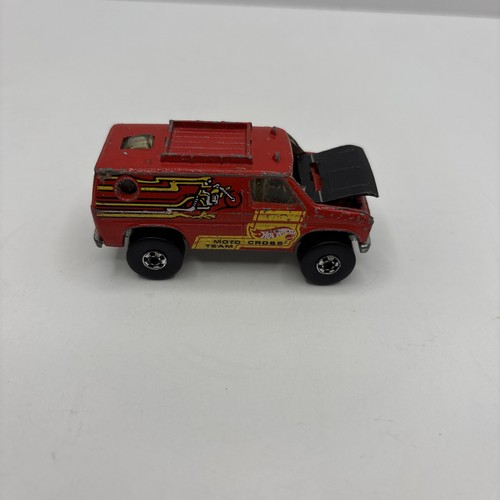 Hot wheels vintage 1977 scene - hot,