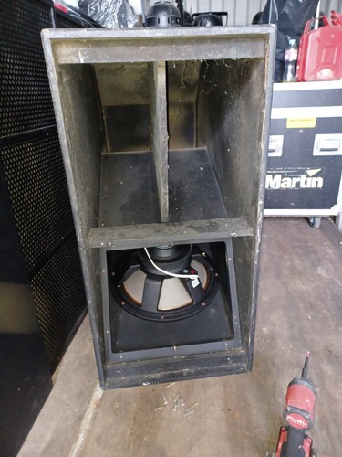 Logic folded horn subwoofer - ik/logic,