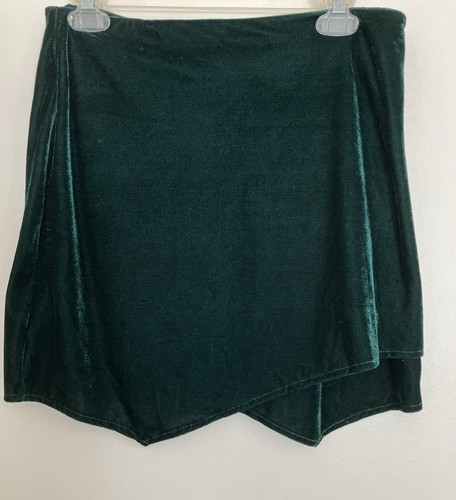 Shein green velvet - velvet, floral