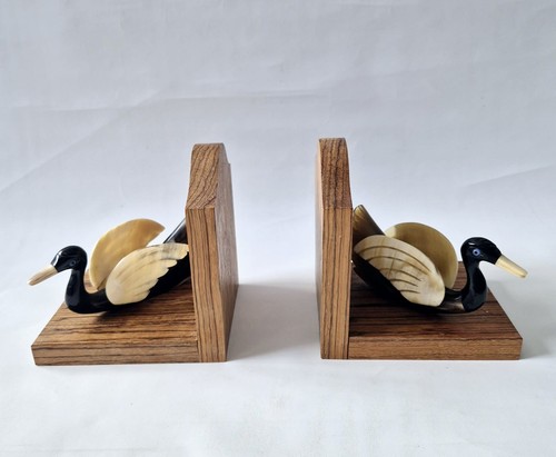 Vintage carved bovine horn - bovine,