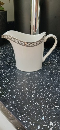 Wedgwood contrasts milk - contrasts, jug