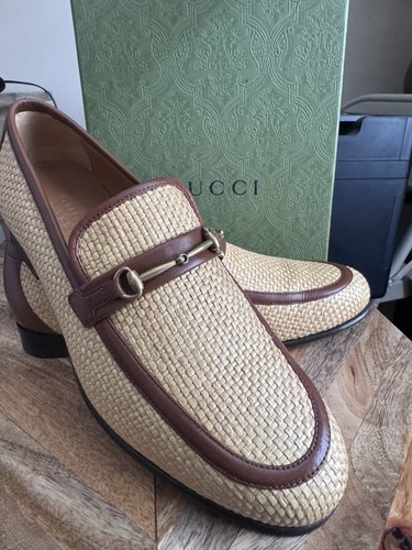 Excellent condition 100 auth - excellent, 100%
