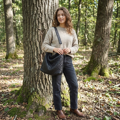 Black woven leather hobo - woven,