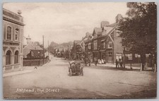 ASHTEAD Early Car on the High