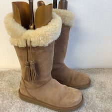 Ugg Plumdale Tassels Light