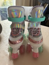Girl’s Light UP Roller Skates Adjustable Size: Small (12 UK - 2uk, 31-34)