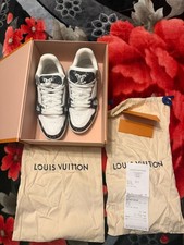 Louis Vuitton Trainers Size 8