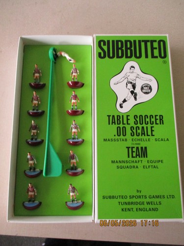 Subbuteo heavyweight team - heavyweight,
