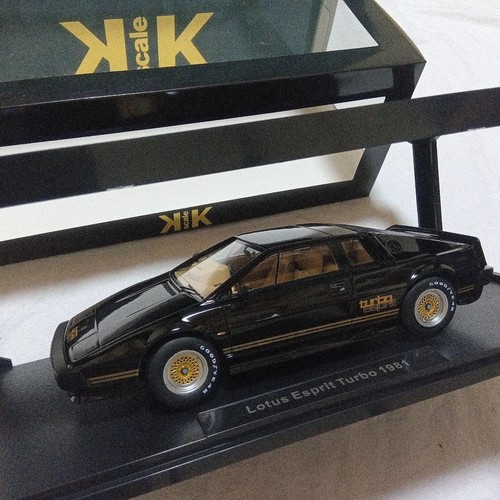 Scale lotus esprit - 1/18,