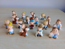 17 Tetley Tea Folk vintage