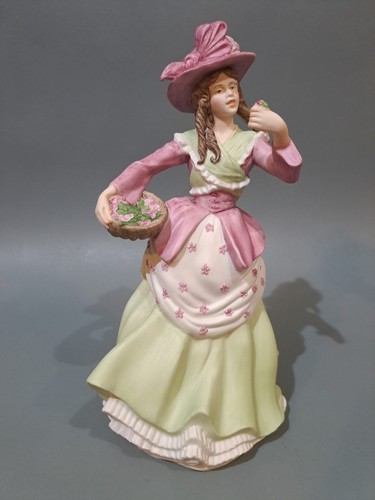 Wedgwood porcelain figure - wedgwood, "