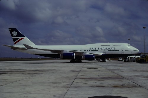 RC853_G-BNLG_BRITISH