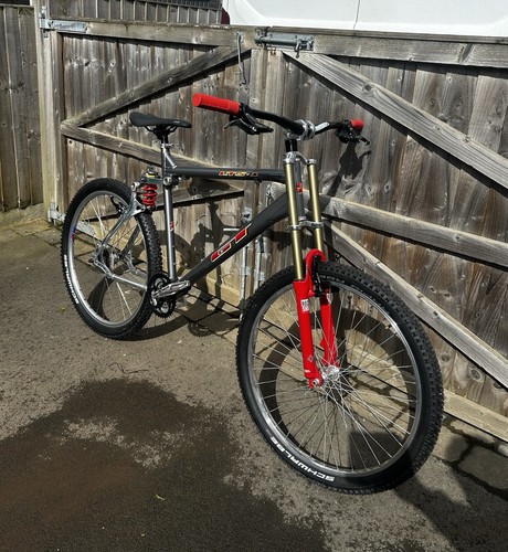 Lts retro mountain bike - gt,
