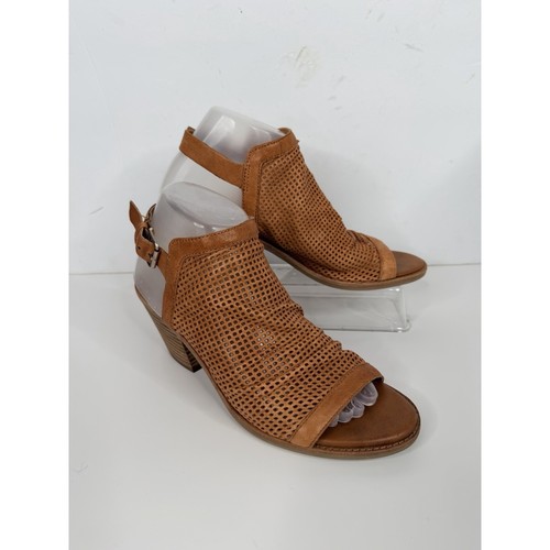 Sofft milly perforated leather - sofft,
