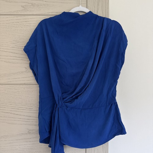 Nwot blue ladies zara cowl - nwot,
