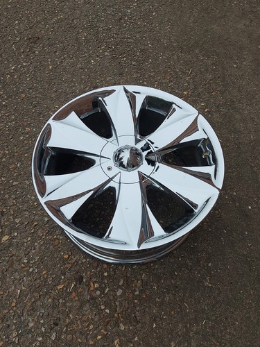 Single chrome alloy wheel - chrome, 18"