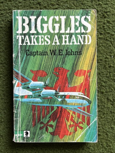 Biggles takes hand capt e - a,