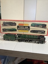 Hornby R552 BR 4-6-2 Class 7P6F Loco 70013 Oliver Cromwell Green, OO Scale