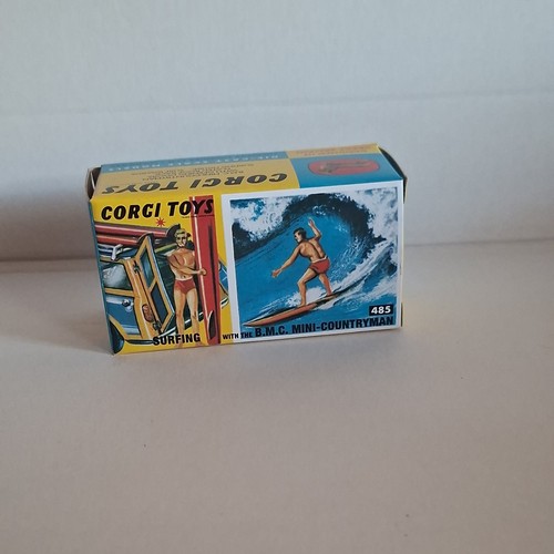 Corgi model club - model, surfing