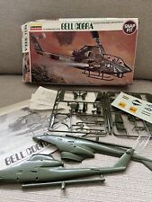 BELL COBRA 1:48 Model Kit 1143 US Marines Helicopter SNAP FIT Rare 1978 Lindberg